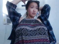Korean Nudes presents: Cute and sexy asian girl